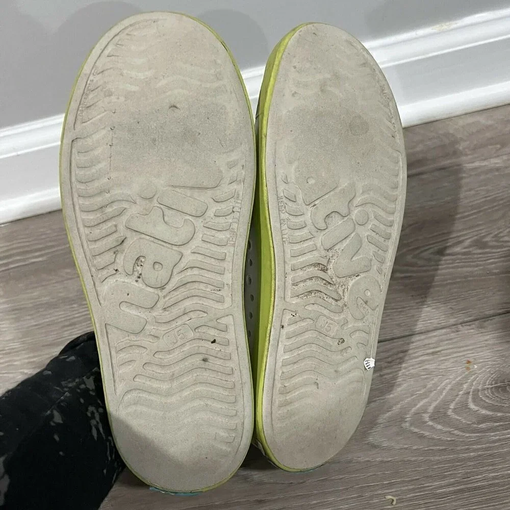 Native Jefferson Shoes Sandals J5 Gray